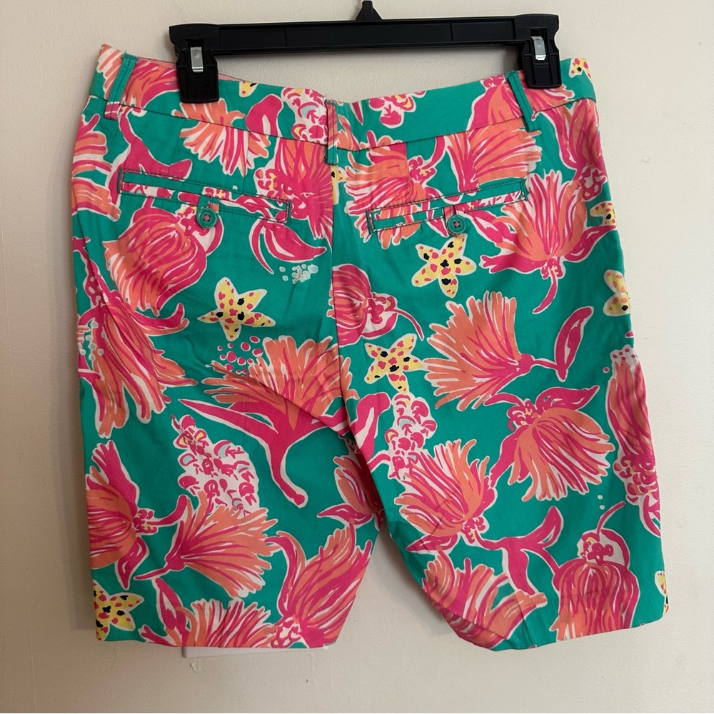 Lilly Pulitzer Womens Size 2 Lagoon Green Avenue Bermuda Shorts Seaside Pattern - Picture 10 of 16